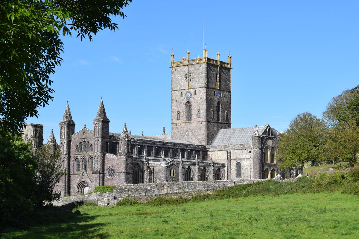 cathedral_ext-width-1200.jpg