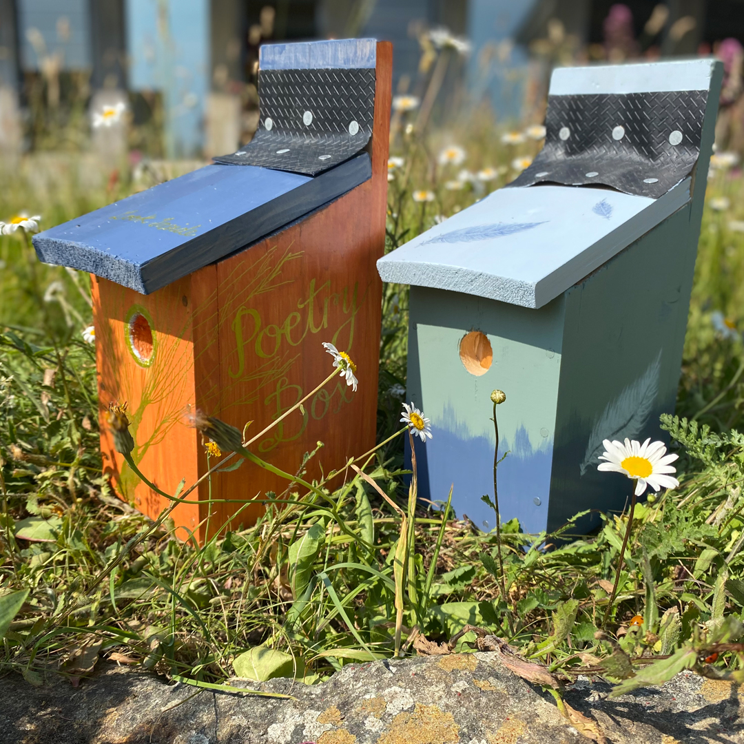 poetrybox2.jpg