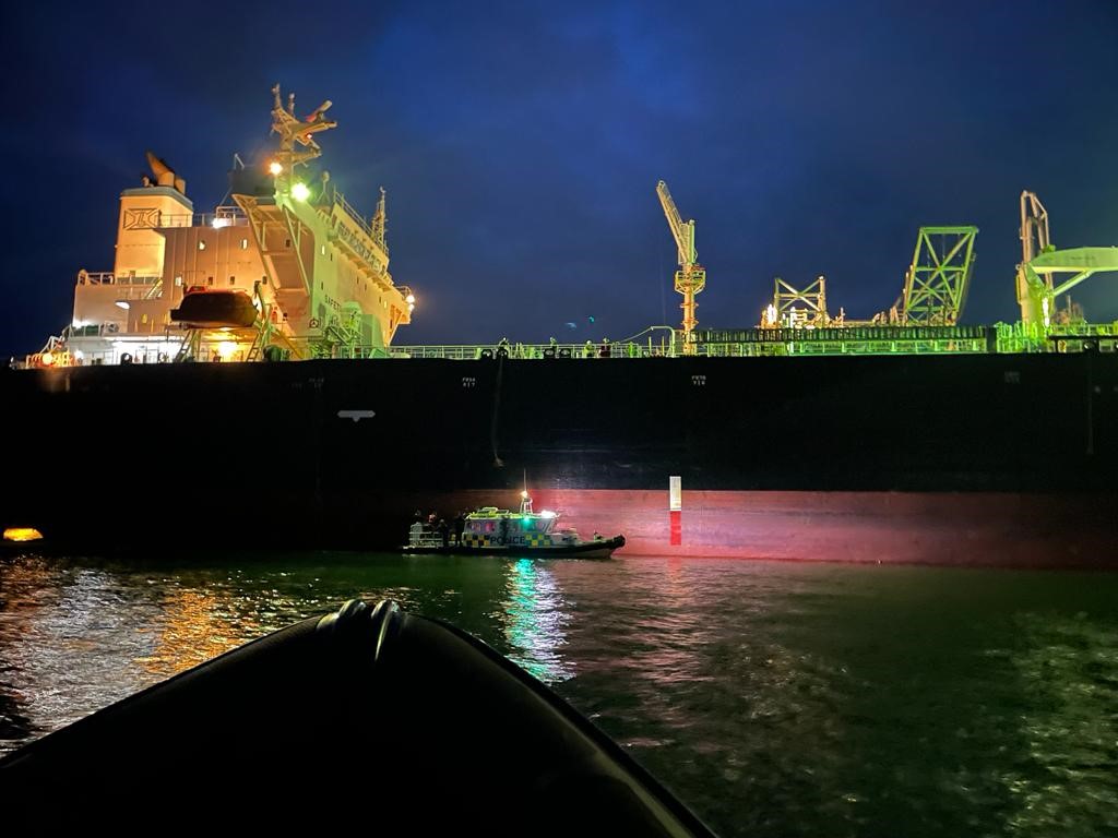 night-time-dive.jpg